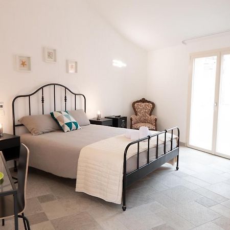 Almasarda Hotel Олбия Екстериор снимка