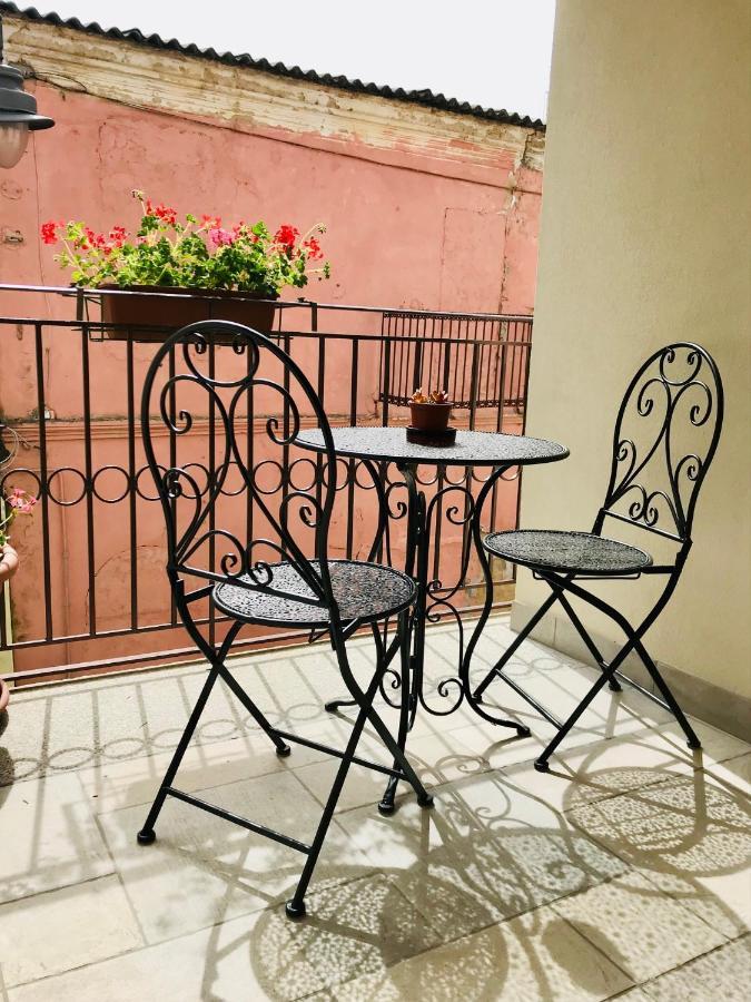 Almasarda Hotel Олбия Екстериор снимка